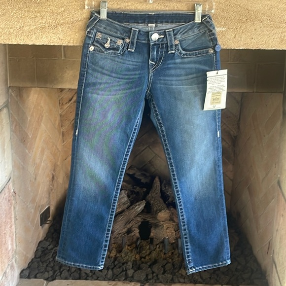 True Religion Denim - 🆕 True Religion Rolled Capri Jeans